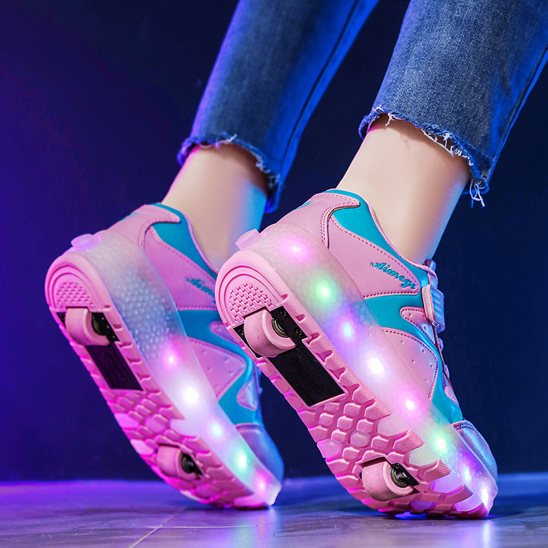 ファッション発光ローラースケート LED ライトスケートシン - Street Fashion Boy のレビューと価格