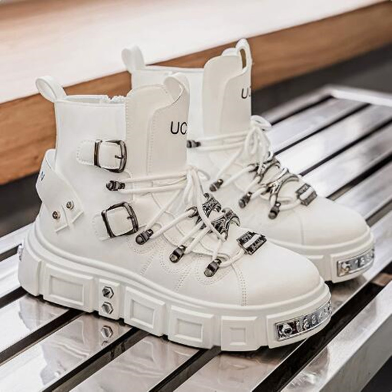 高級リベット付きブラックハイカットスニーカー メンズ レザー - Street Fashion Punk のレビューと価格