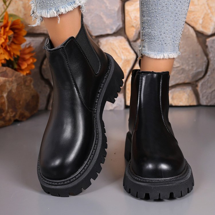 レディースシューズ 2025 クラシック 厚底 レディース  - Street Fashion Winter 2025 のレビューと価格
