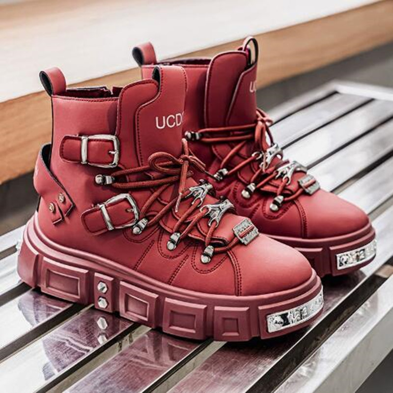 ファッションリベットブラックハイカットスニーカーメンズレザー - Street Fashion Punk のレビューと価格